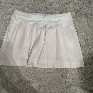 Lululemon Pleat to Street Skirt